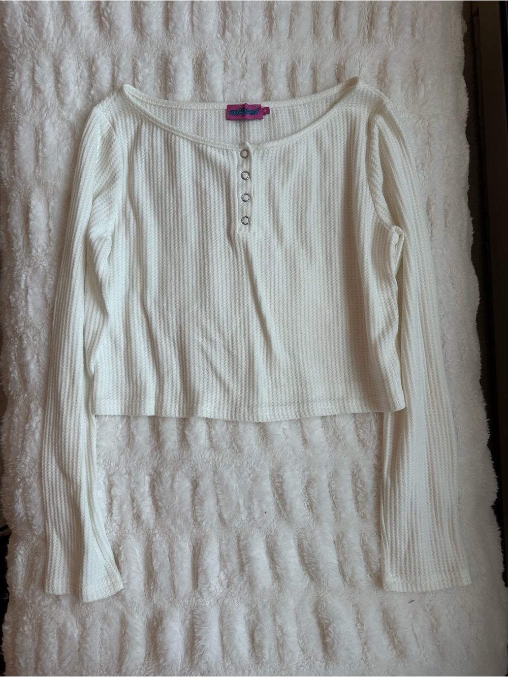 Edikted Teddy Cropped Waffle Top in White Size M - Picture 4 of 7
